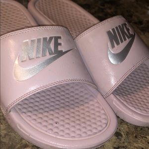 Nike slides